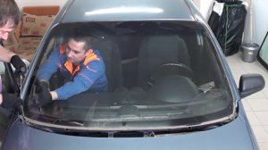 Замена лобового стекла на Chevrolet Aveo в Казани.