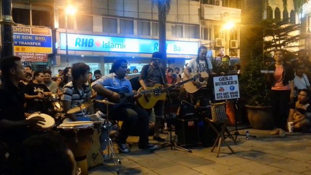 Kamelia by Genji Buskers смотреть онлайн