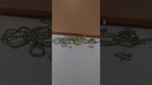 Чтобы учителя не ругали и не придирались к вашему ребёнку ????