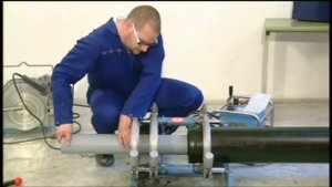 Процесс торцевой сварки полибутеновых труб Флексален