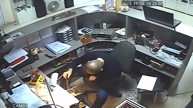 бабахнул термонож смотреть онлайн