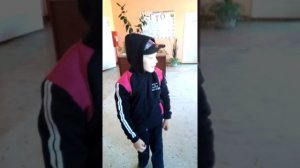 Издеваемся над школьником.