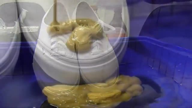 Аквабронь в действии, спрей для обуви. смотреть онлайн