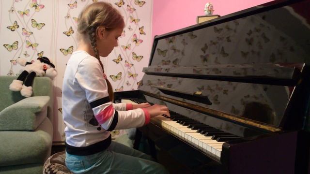 Автор и исполнитель Алиса Колесник, 9 лет - Весеннее утро смотреть онлайн