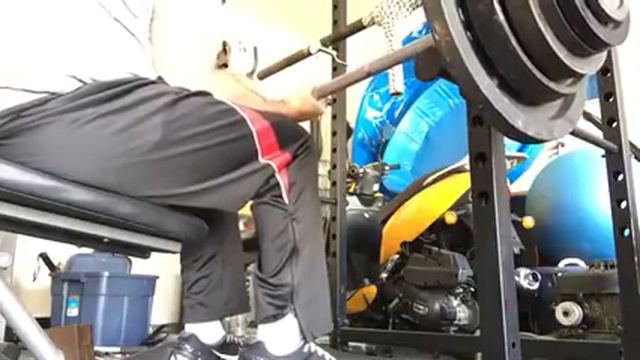 300lb wrist curl attempt смотреть онлайн
