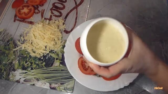 Салат с рукколой и помидорами! Закуска помидоры на подушке из рукколы! Очень полезно и вкусно!
