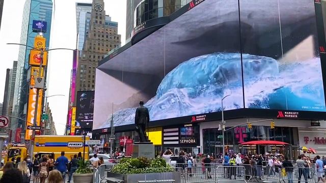 3D Billboard New York Times Square смотреть онлайн
