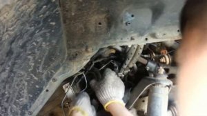 Снятие стартера с А/М Nissan Mistral/Terrano2