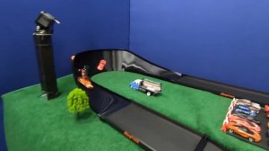 What track do I use? 3DBotMaker Diecast Car Racing