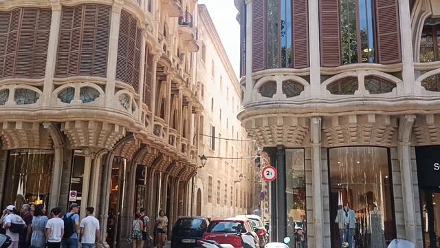 Прогулка по городу Пальма Майорка смотреть онлайн