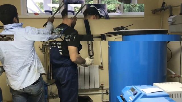 Прокладка двух ПНД 32мм. Метод управляемого прокола грунта (ГНБ) В цокольное помещение. УПТК 30.
