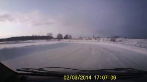 Заезд Toyota Vitz Turbo VS Toyota Levin на ледовой битве городов сибири 2014 года