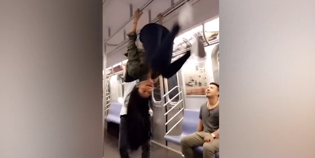 Смешные приколы Февраль 2023 #99 смотреть онлайн