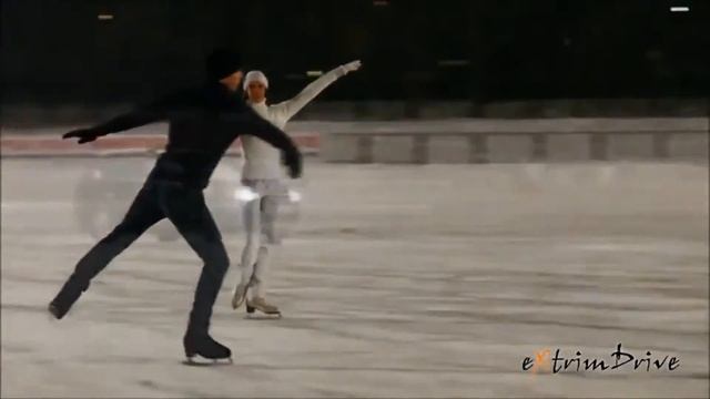 синхронные танцы на льду людей и машин!