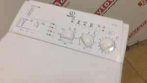ОБЗОР СТИРАЛЬНОЙ МАШИНЫ INDESIT WITL 106 | БЫТОВУХА.РФ