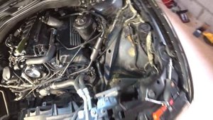 Замена дополнительной водяной помпы BMW e66 750Li. Ошибка 009C76