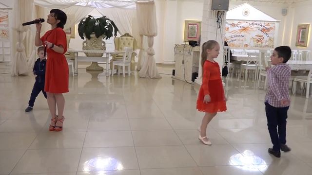 Карина Благодарная Розовые Розы Ресторан Акрополь смотреть онлайн