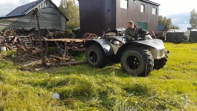 Прототип вездехода "Чибис-3". Неудачная попытка вытащить телегу смотреть онлайн