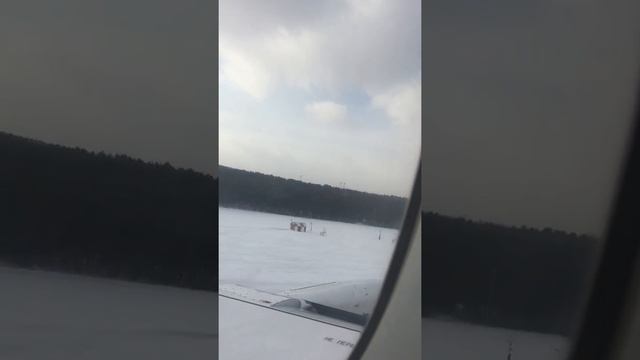 Krasnoyarsk кросноярск Аэропорт самолёт Азербайджан Баку смотреть онлайн