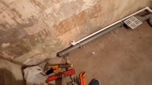 Монтаж разводки водопровода в квартире.