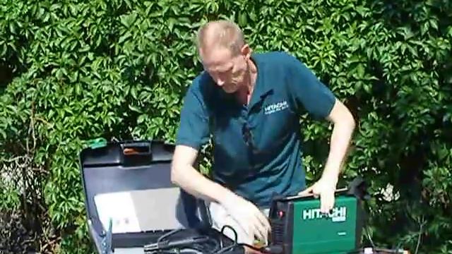 HITACHI welding Invertor W200, W160, W130 смотреть онлайн