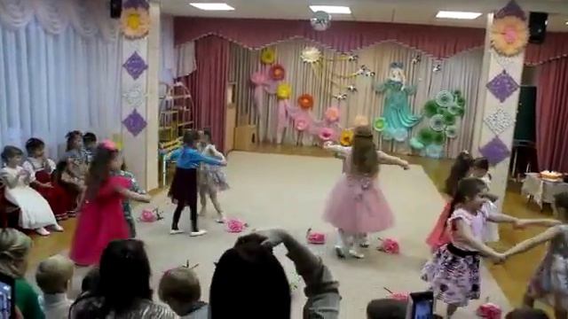 Танец "Мамочка милая моя" смотреть онлайн