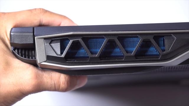 Acer Predator Helios 500 смотреть онлайн