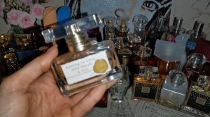? AVON ПАРФЮМЕРНАЯ КОЛЛЕКЦИЯ // ОСТАТКИ РОСКОШКИ И СНЯТЫЕ С ПРОДАЖИ АРОМАТЫ ?