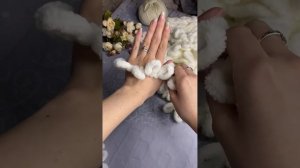 Комплект из одного мотка - повязка на голову и митенки из Alize Puffy/Ализе Пуффи