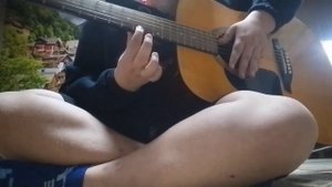 Jingle Bells( разбор на гитаре на одной струне