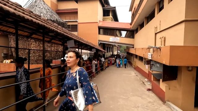 Едем посмотреть древнейший храм Кришны в город Удупи, штат Карнатака смотреть онлайн