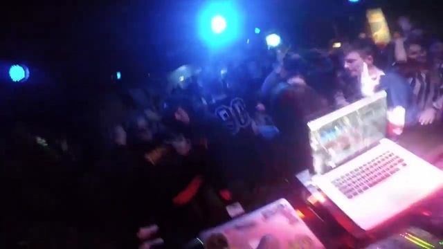Bassota in da club пятница 20 мая БАССОТА #ФЬЮЧУР смотреть онлайн
