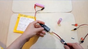 Аккумуляторы 18650 зарядное и светодиоды с Aliexpress