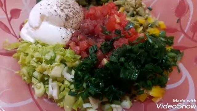 САЛАТ"ВКУСНОЕ ЛЕТО"! ???РЕЦЕПТ, ПОЖАЛУЙСТА, СМОТРИТЕ ПОД ВИДЕО