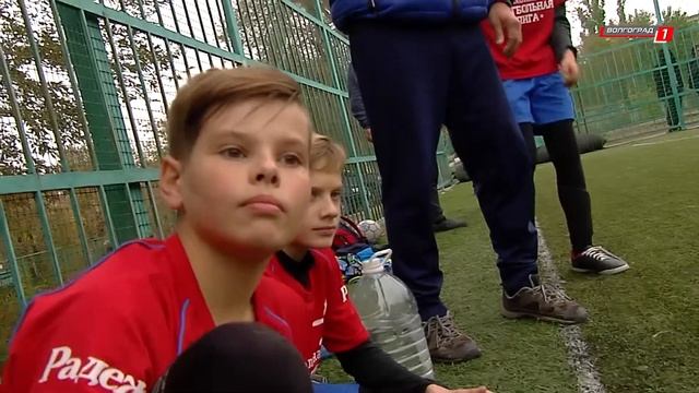 Итоги школьной футбольной лиги смотреть онлайн