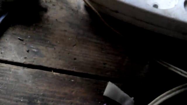 Замена Штепсельной электровилки. (Времен СССР лучше новой) смотреть онлайн