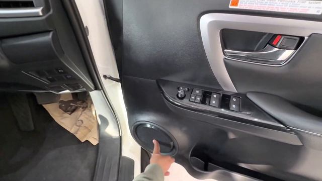 2023 New Toyota Fortuner Interior,Exterior,Price Full Walk-around Review In Hindi | Mayank Deshwal смотреть онлайн