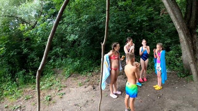 Юные горнолыжники на SUP прогулке по Осетру 22072022 смотреть онлайн