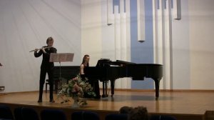 И.С.Бах соната 1 (си минор) для флейты и фортепиано.