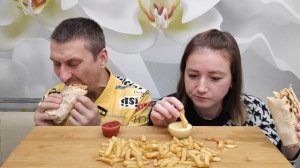 МУКБАНГ ШАУРМА И КАРТОФЕЛЬ ФРИ | MUKBANG  SHAWARMA AND FRENCH FRIES #shawarma #мукбанг