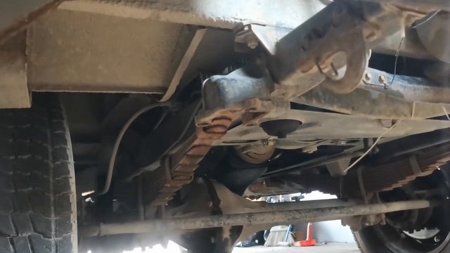 УАЗ замена подушек рессор)) смотреть онлайн