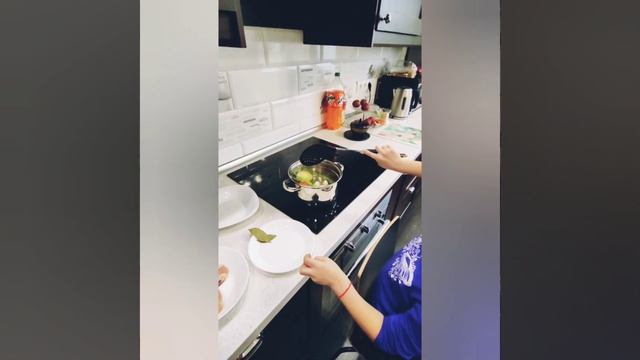 Рецепт куриного супа с вермишелью для детей