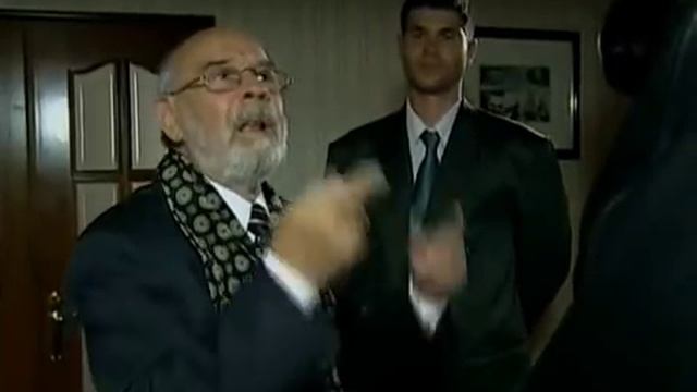 Нашли понимаешь доброго дедушку ...