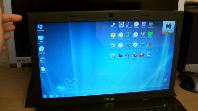 ASUS P52F Display Hinges смотреть онлайн