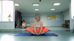 Немного утренней практики по хатха-йоге с Ольгой Габриэль!