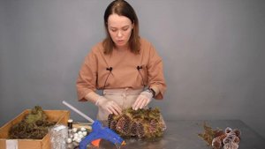 Композиция с шишками// флористика для начинающих