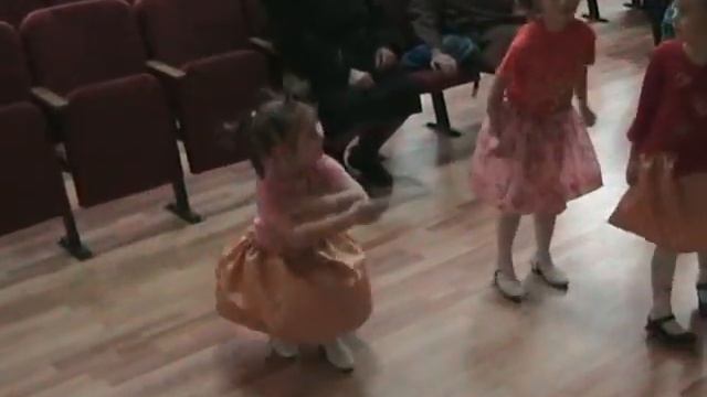 Продолжение праздника «День Матери». 2010 год. Лесное Уколово. Дом культуры. Часть 2 смотреть онлайн