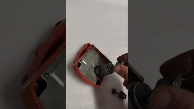 Какой то древний дверной накладной замок смотреть онлайн