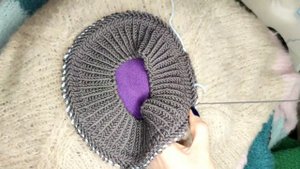 Кетлевка воротника в свитере из Drops Melody