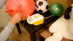 Как легко надуть мяч, шарик дома с помощью ингалятора/небулайзера.